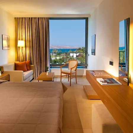 Caravia & Hotel 4*
